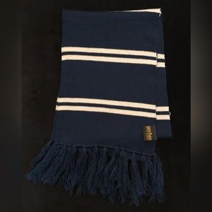 Warner Bros - Harry Potter The Exhibition Navy And White Ravenclaw Knit Scarf